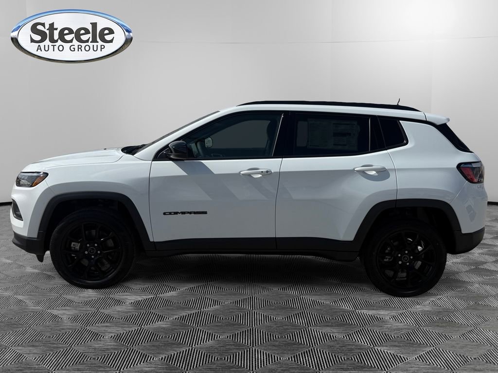 New 2026 Jeep Compass Latitude image 2