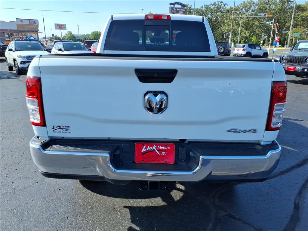 Used 2024 RAM 3500 Tradesman w/ Chrome Appearance Group image 5