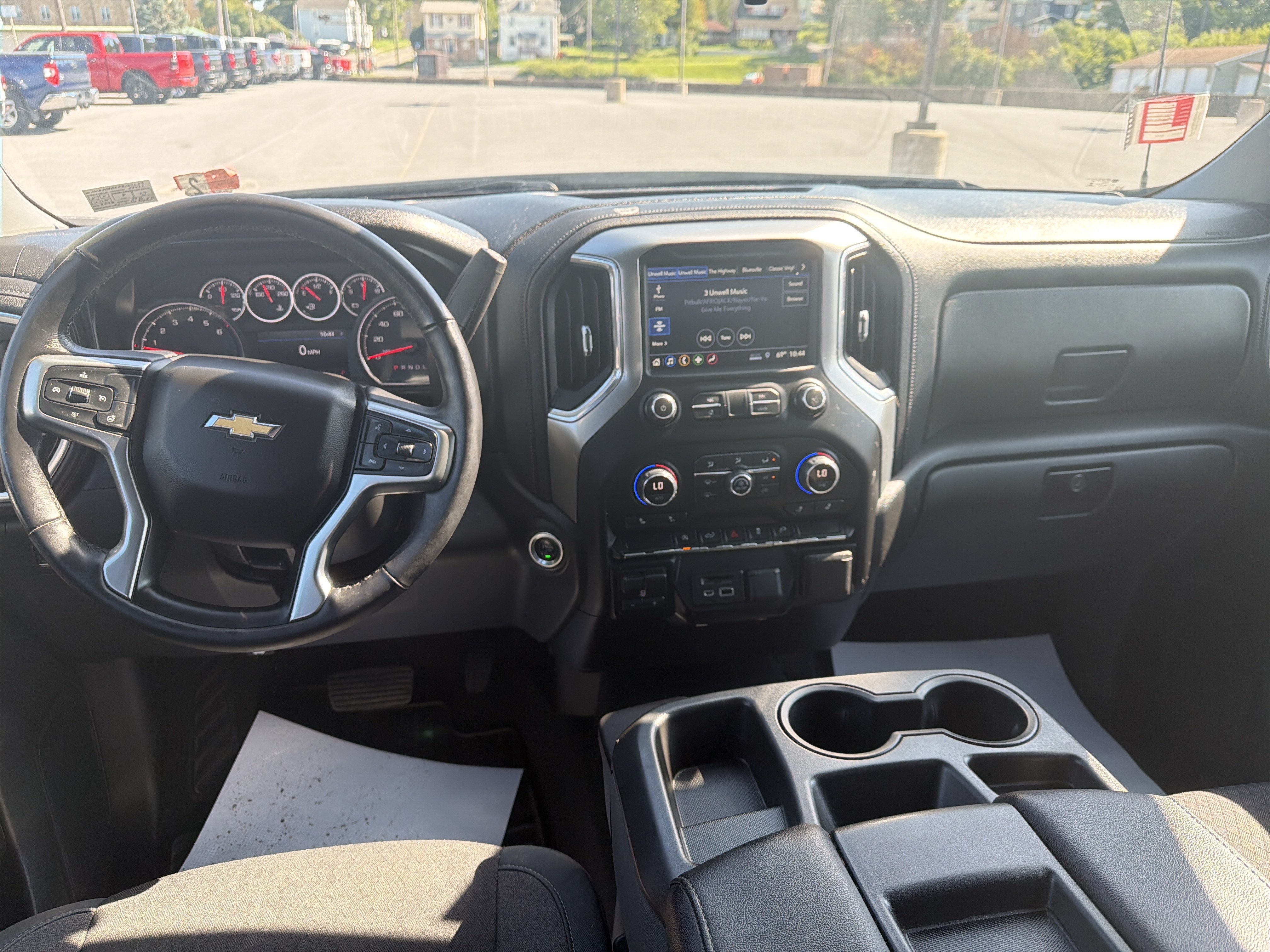 Used 2019 Chevrolet Silverado 1500 LT w/ All-Star Edition AWD/4WD image 6