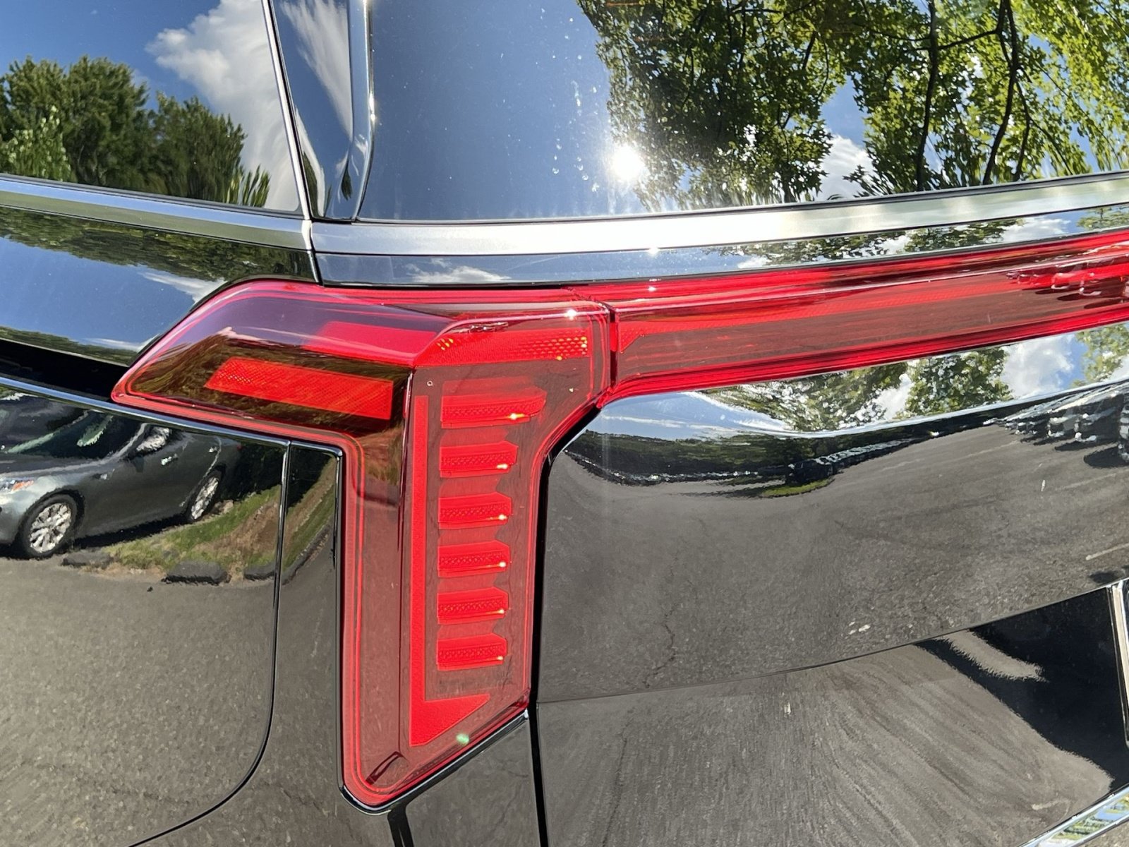 New 2027 Kia Carnival SX Prestige FWD image 14