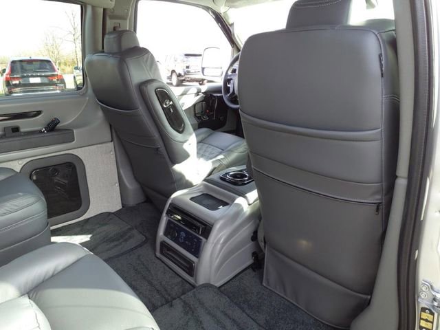 New 2025 GMC Savana 2500 Work Van w/ Driver Convenience Package image 17