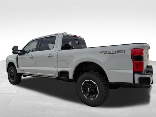 New 2026 Ford F350 Lariat w/ Tremor Off-Road Package AWD/4WD image 4