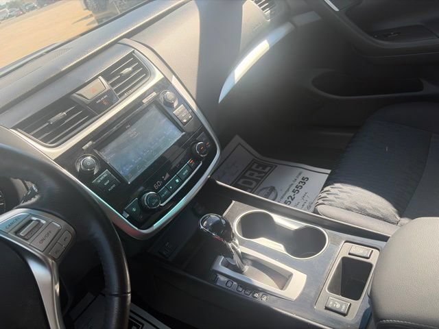Used 2018 Nissan Altima 2.5 SV w/ 2.5 SV Technology Package FWD image 24
