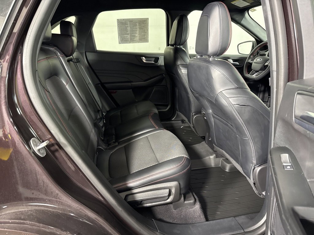 Used 2023 Ford Escape ST-Line Elite image 7