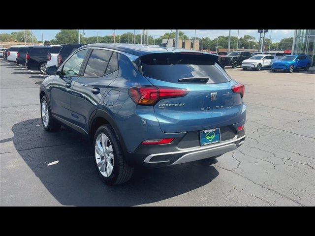 Certified 2024 Buick Encore GX Preferred w/ Comfort Package AWD/4WD image 7