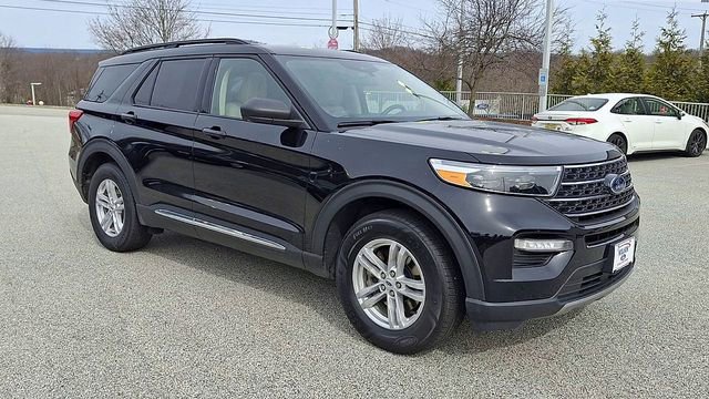 Certified 2021 Ford Explorer XLT w/ Equipment Group 202A image 2
