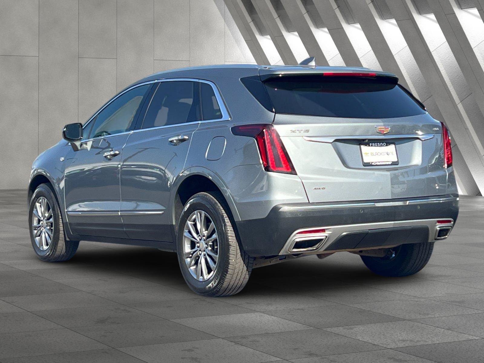 Certified 2023 Cadillac XT5 Premium Luxury AWD/4WD image 6