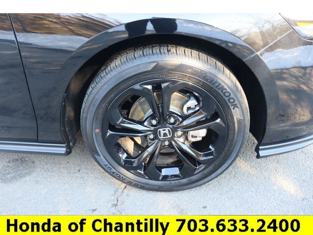 Certified 2025 Honda Accord SE image 27