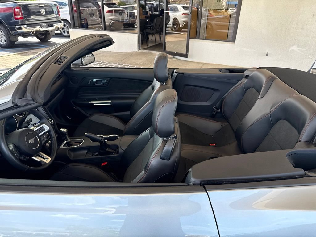 Used 2020 Ford Mustang GT Premium w/ Equipment Group 401A RWD image 36