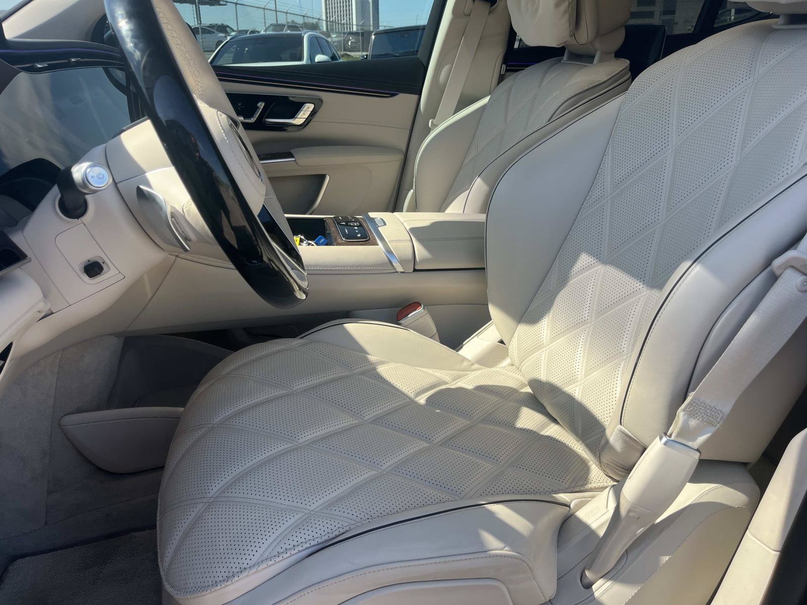 Certified 2024 Mercedes-Benz Maybach EQS 680 4MATIC image 28