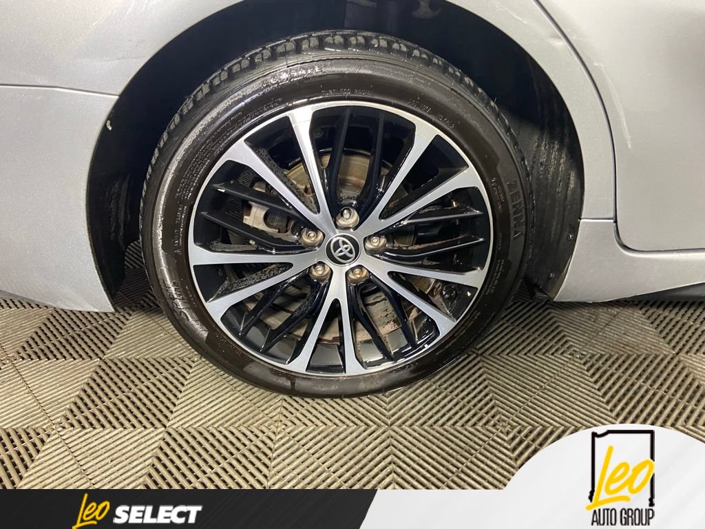 Used 2020 Toyota Camry SE w/ Audio Package FWD image 22