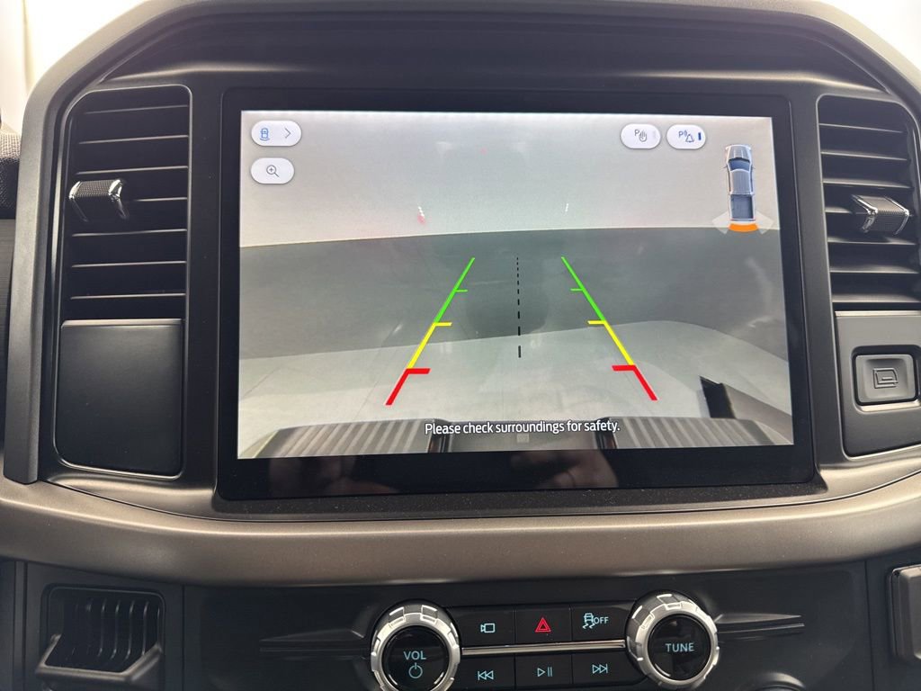 Used 2025 Ford F150 XLT w/ Equipment Group 301A Standard AWD/4WD image 17