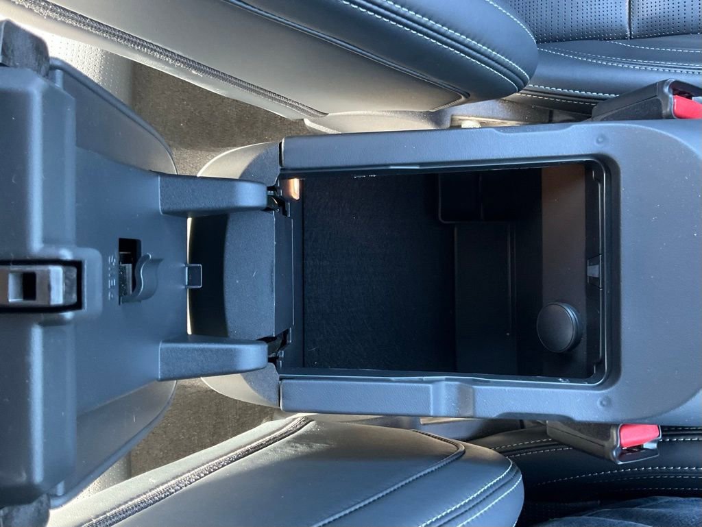 Used 2025 Ford Mustang GT Premium image 39