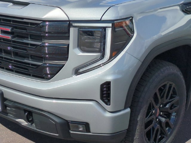 New 2026 GMC Sierra 1500 Elevation AWD/4WD image 9