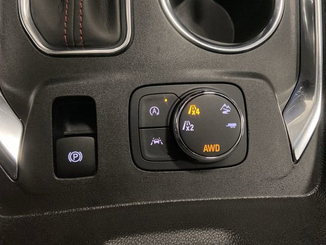 Used 2023 Chevrolet Traverse RS image 24