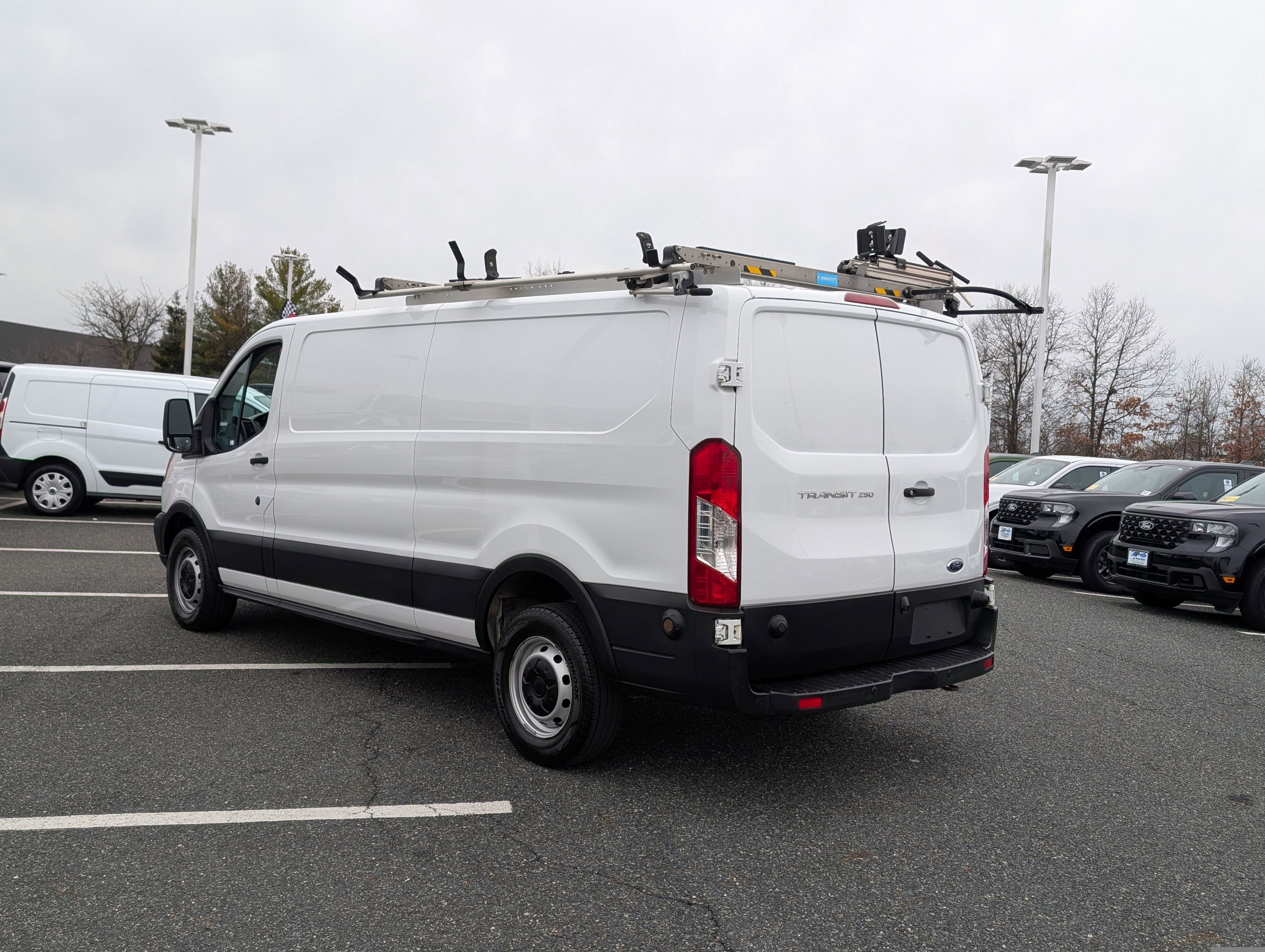 Certified 2019 Ford Transit 250 image 5