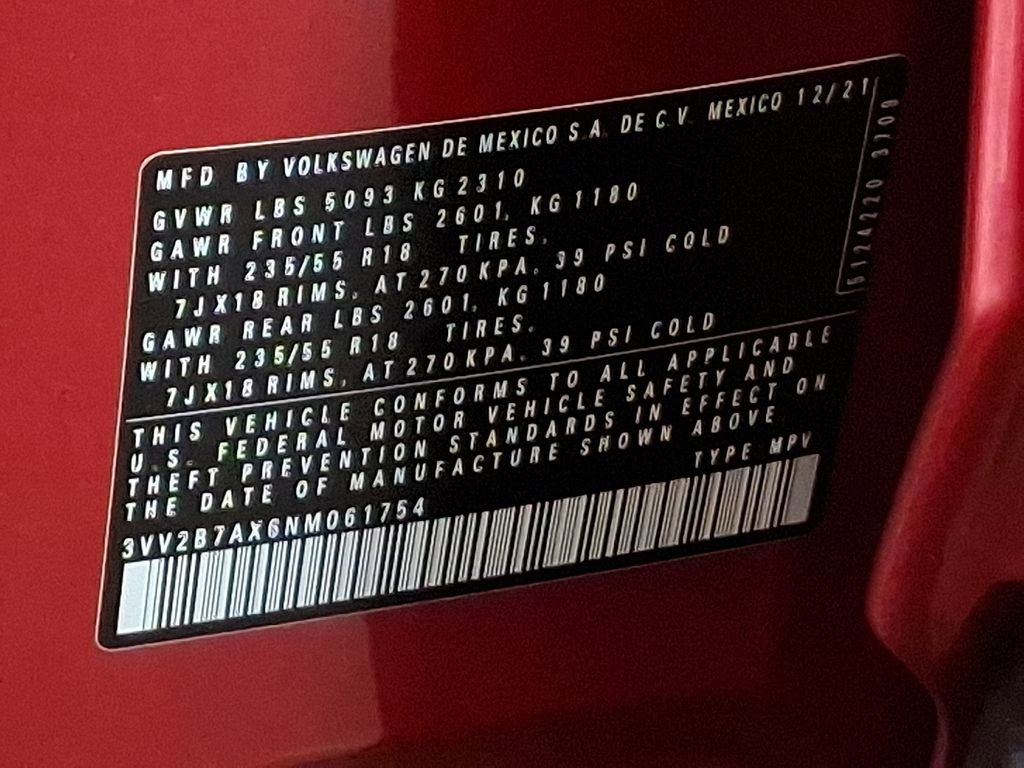 Used 2022 Volkswagen Tiguan SE image 28