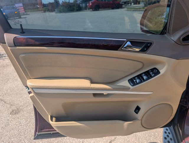 Used 2010 Mercedes-Benz ML 350 4MATIC image 9