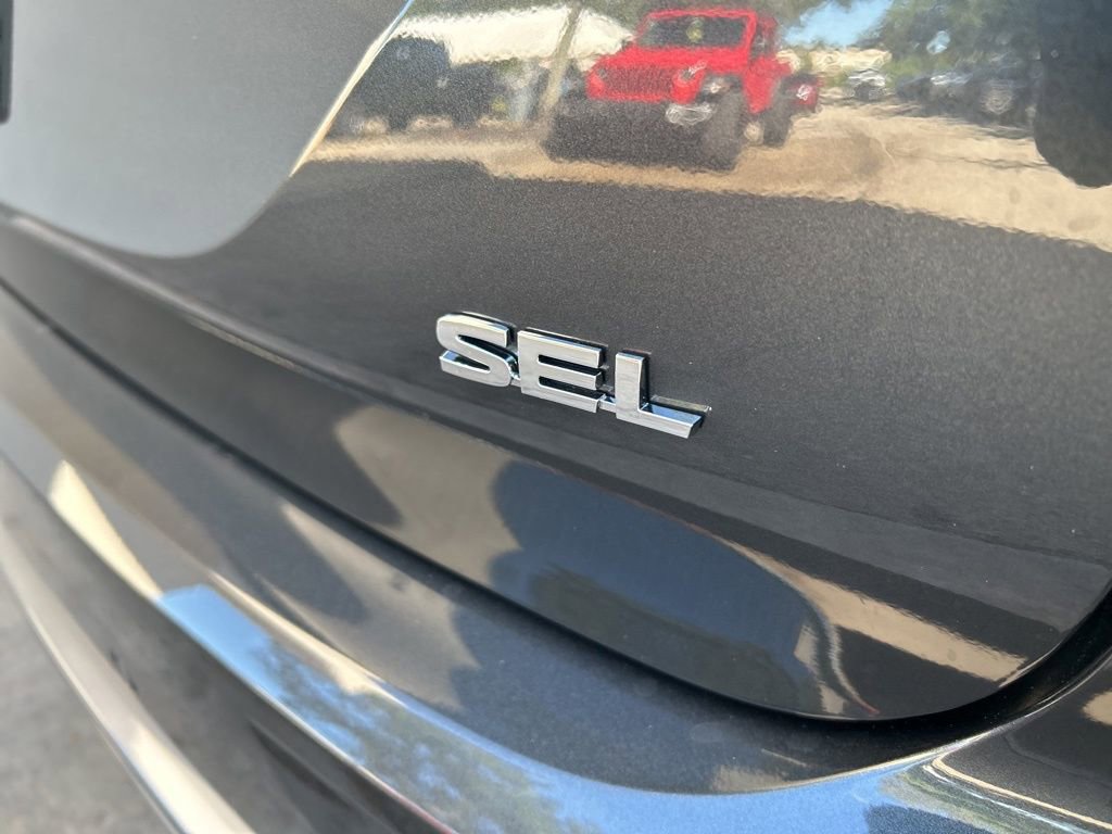 New 2025 Mitsubishi Outlander SEL image 20