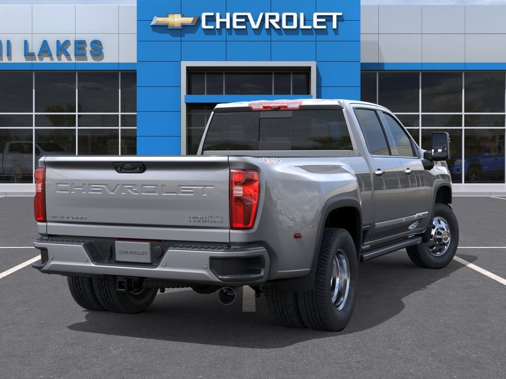 New 2026 Chevrolet Silverado 3500 High Country w/ Technology Package AWD/4WD image 4