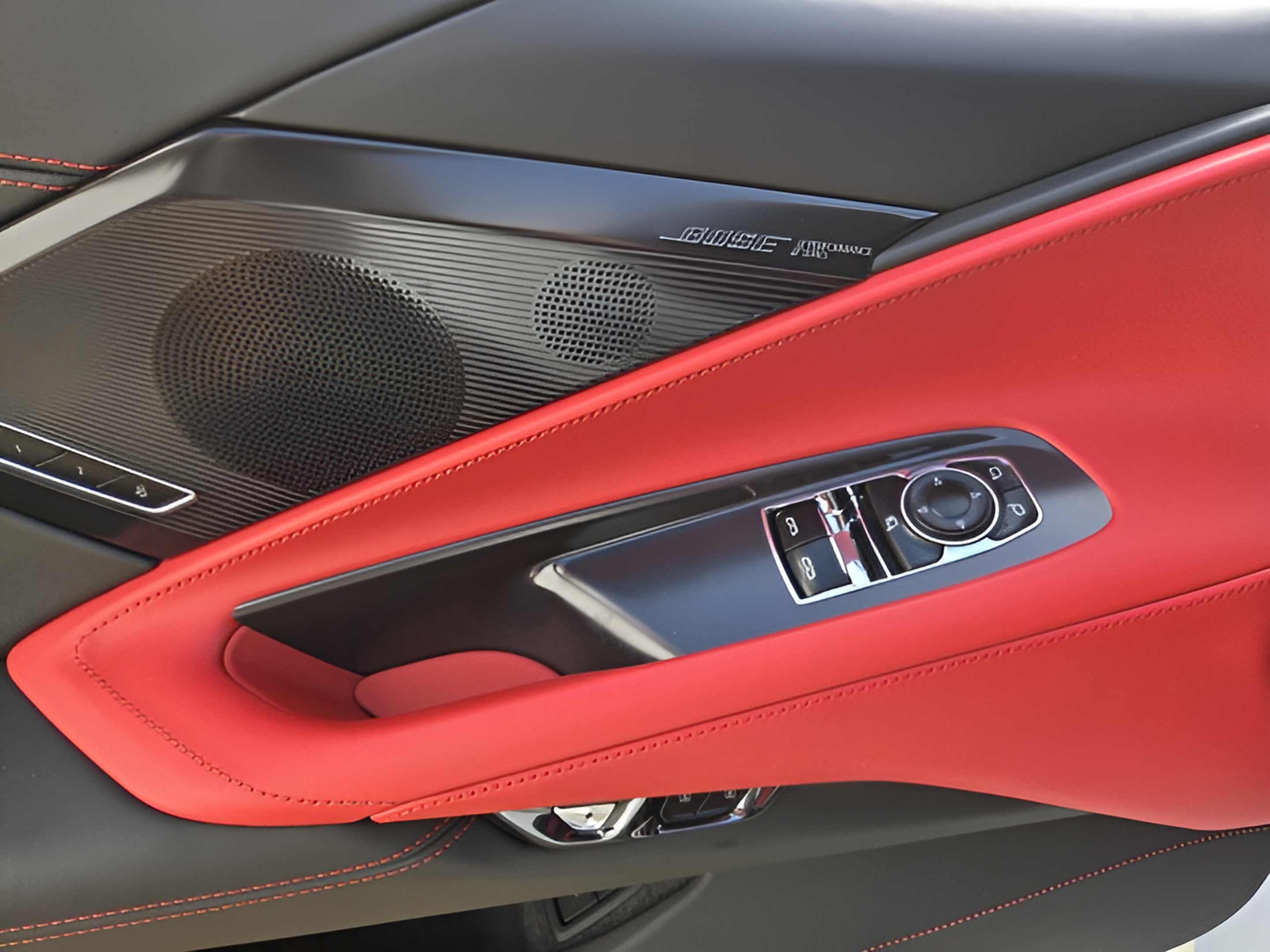 New 2027 Chevrolet Corvette Z06 w/ Stealth Interior Trim Package RWD image 19