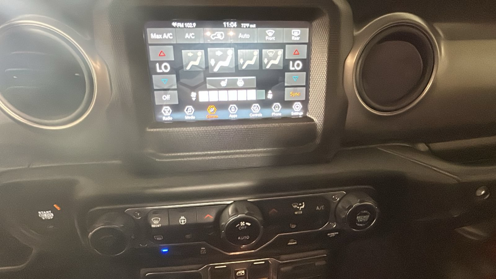 Used 2023 Jeep Wrangler Unlimited w/ Cold Weather Group AWD/4WD image 24
