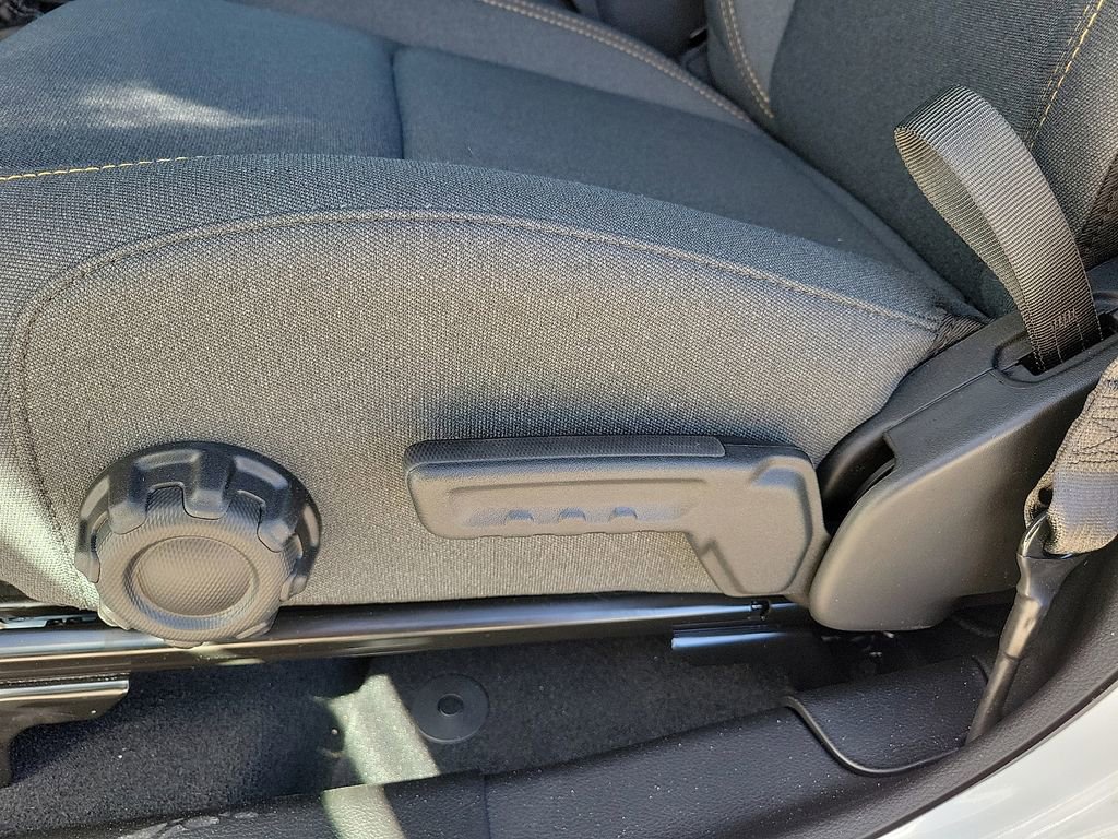 New 2026 Jeep Gladiator Sport image 13