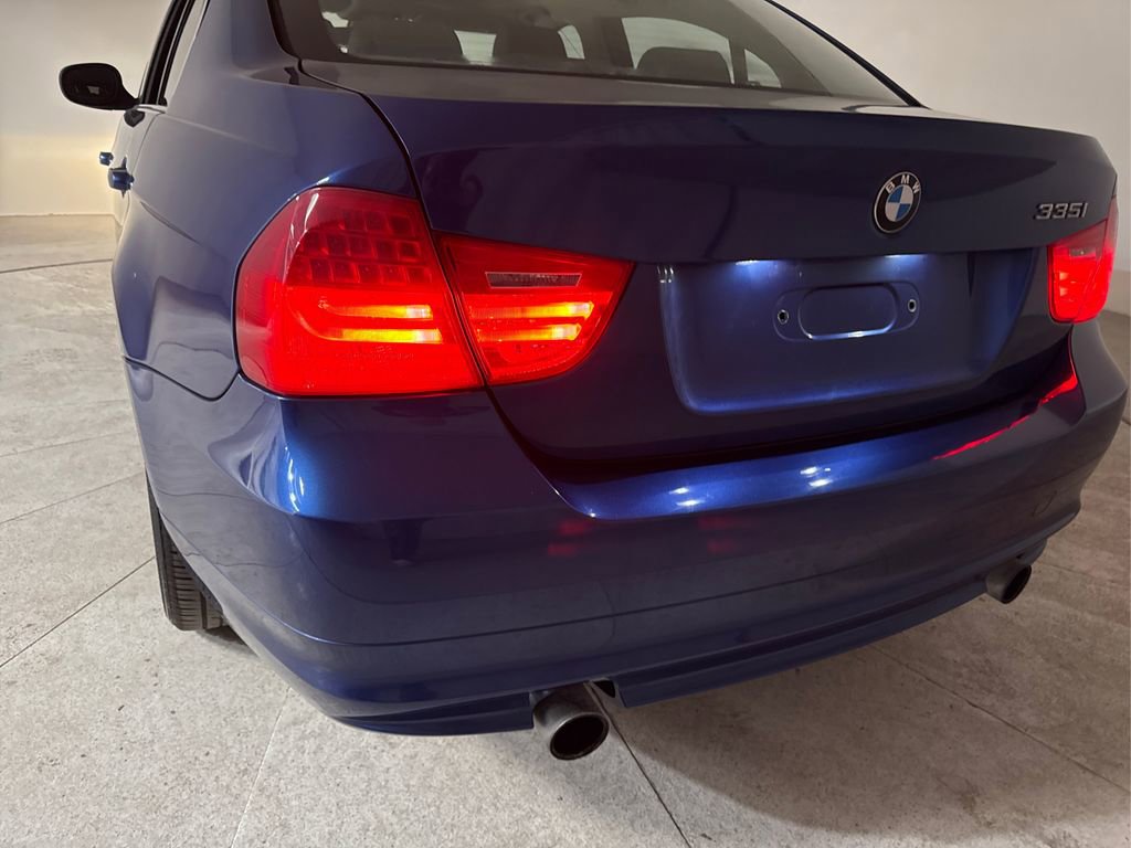Used 2011 BMW 335i Sedan image 20