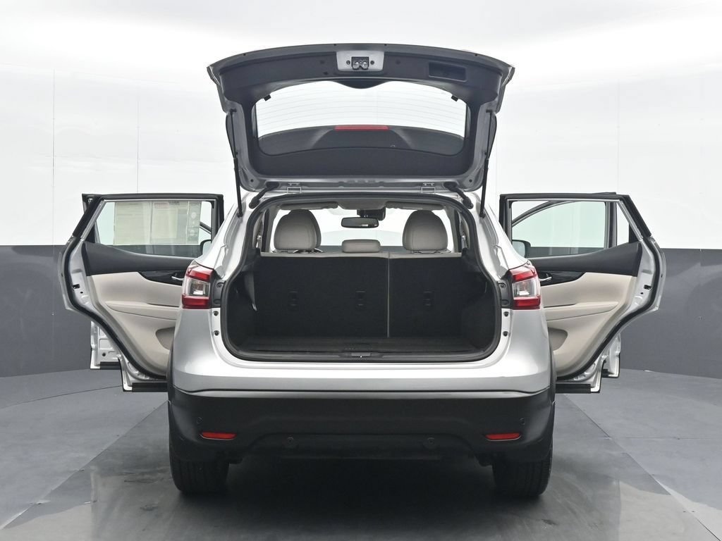 Used 2021 Nissan Rogue Sport SL w/ Premium Package AWD/4WD image 35