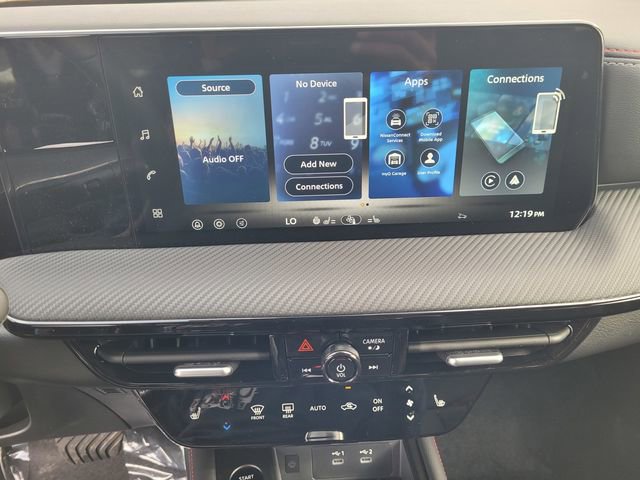 New 2026 Nissan Kicks SR w/ SR Premium Package image 10