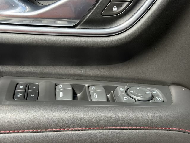 Used 2021 Chevrolet Tahoe RST w/ Luxury Package AWD/4WD image 24