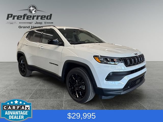 Used 2026 Jeep Compass Latitude w/ Quick Order Package 29K AWD/4WD image 1