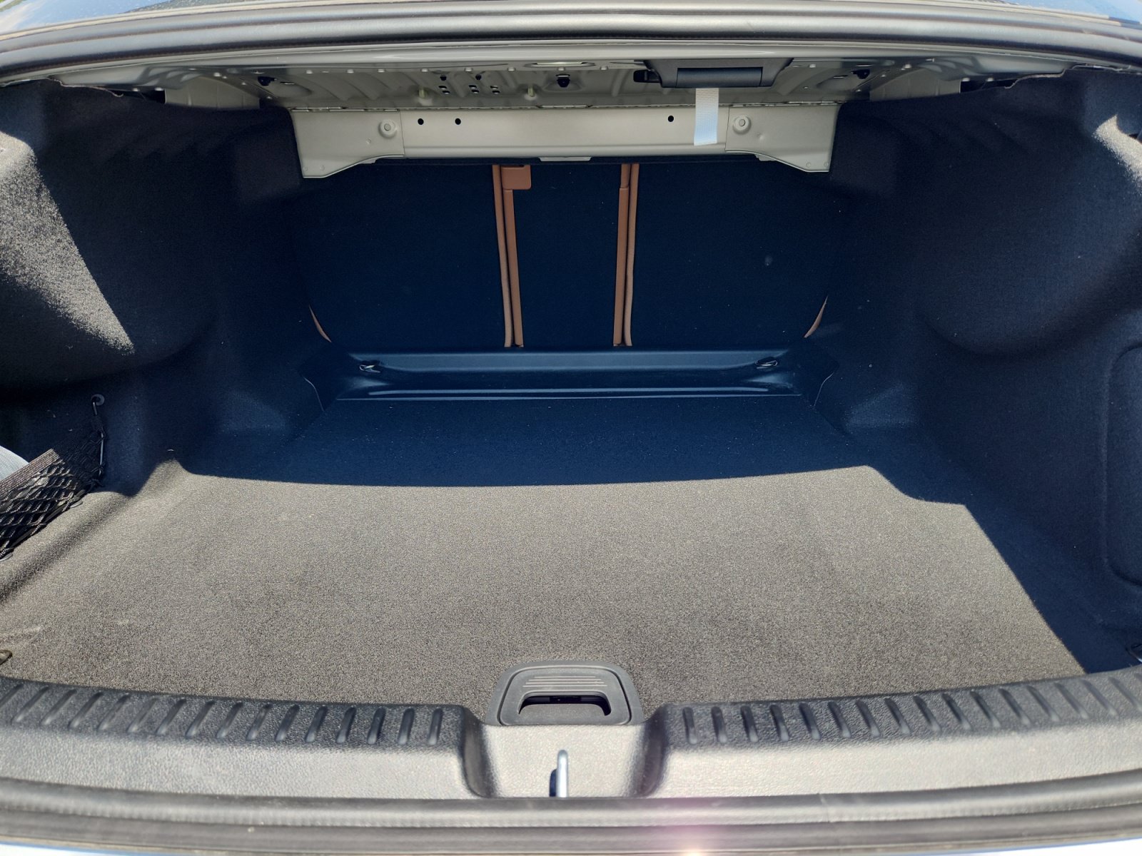 Used 2024 Mercedes-Benz E 350 4MATIC Sedan image 32