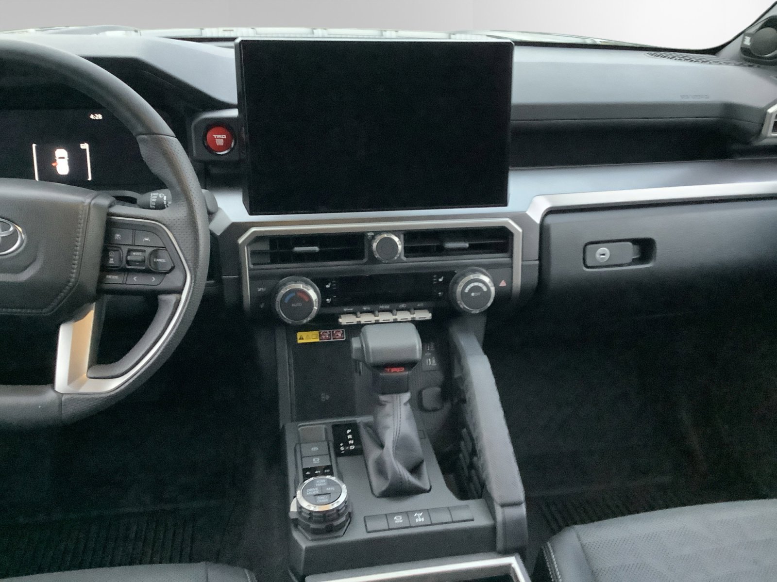 Certified 2025 Toyota 4Runner TRD Off-Road Premium image 11