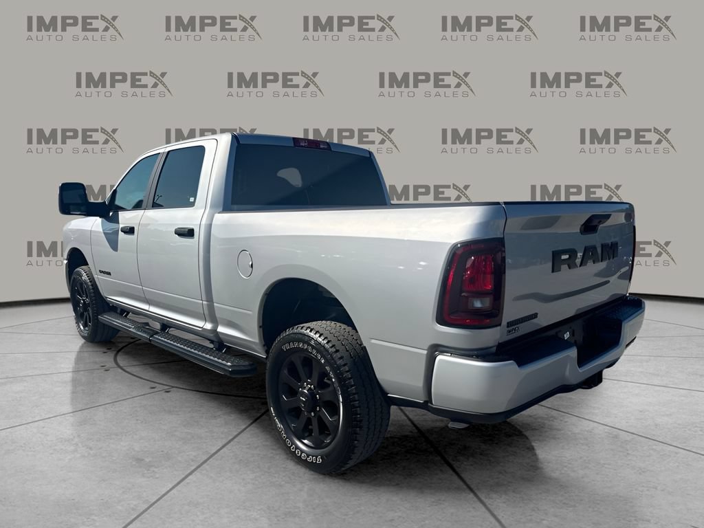 Used 2026 RAM 2500 Big Horn AWD/4WD image 3