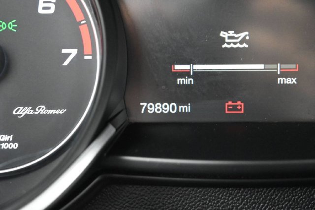 Used 2022 Alfa Romeo Stelvio Ti w/ Active Assist Plus Package AWD/4WD image 30