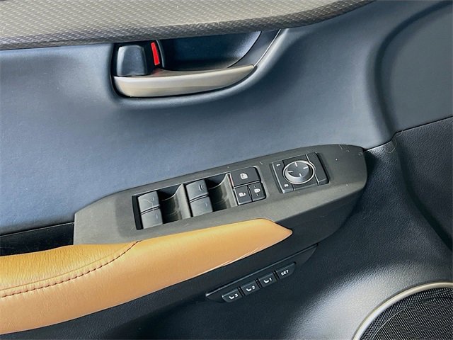 Used 2017 Lexus NX 200t FWD image 11