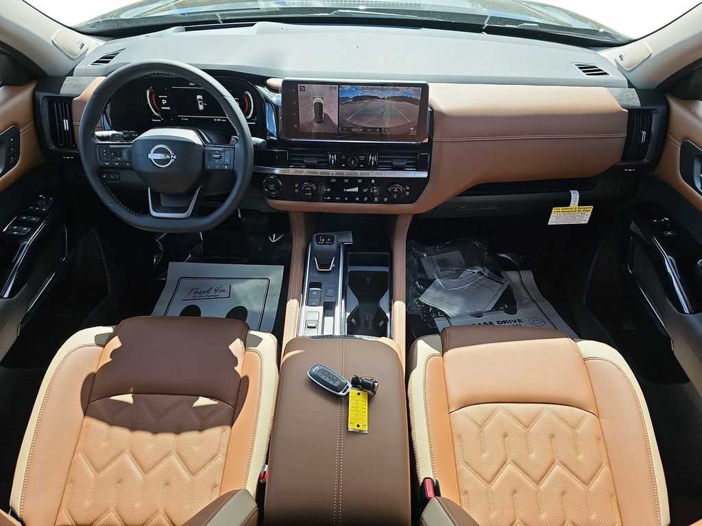 New 2026 Nissan Pathfinder Platinum FWD image 12