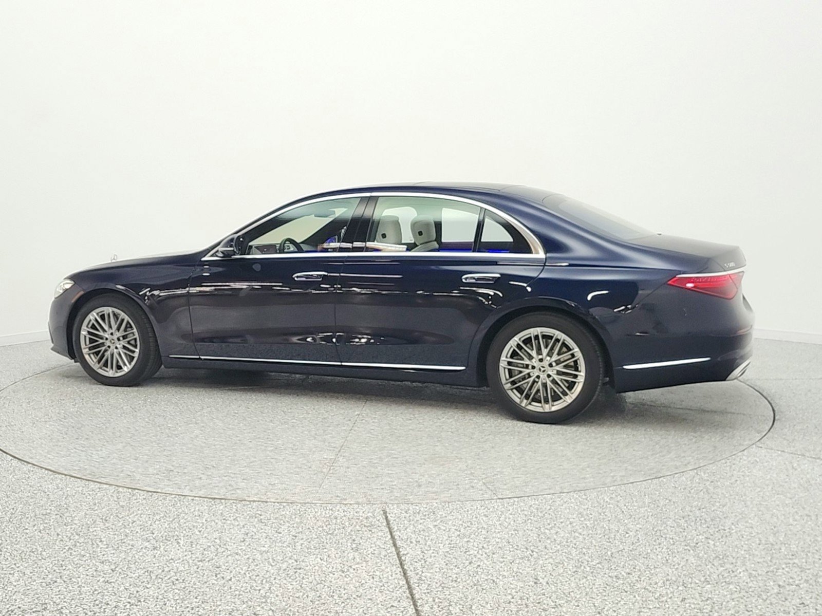 Certified 2023 Mercedes-Benz S 580 4MATIC Sedan image 8