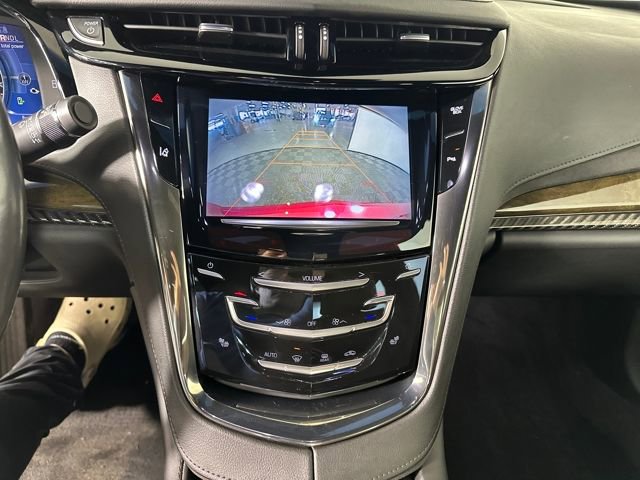 Used 2014 Cadillac ELR w/ Luxury Package image 22