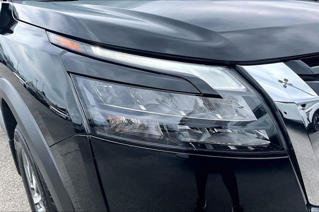 Certified 2025 Nissan Pathfinder SL w/ Cargo Package image 30