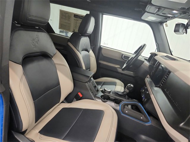 Used 2023 Ford Bronco Wildtrak image 32