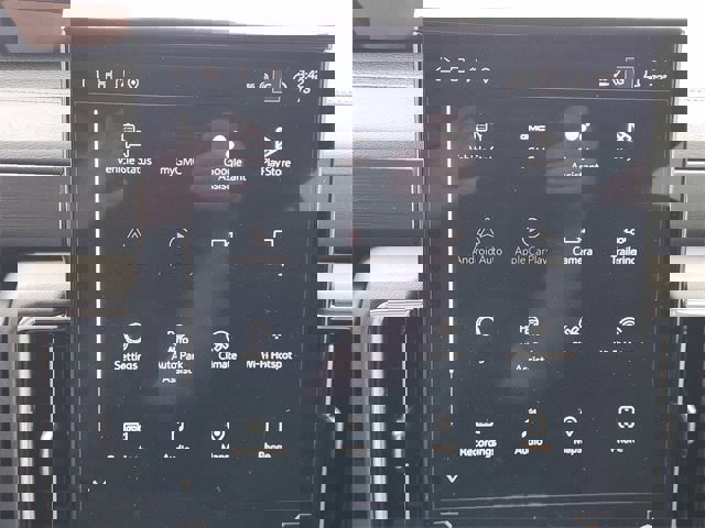 New 2026 GMC Yukon XL Denali w/ Denali Reserve Package image 13