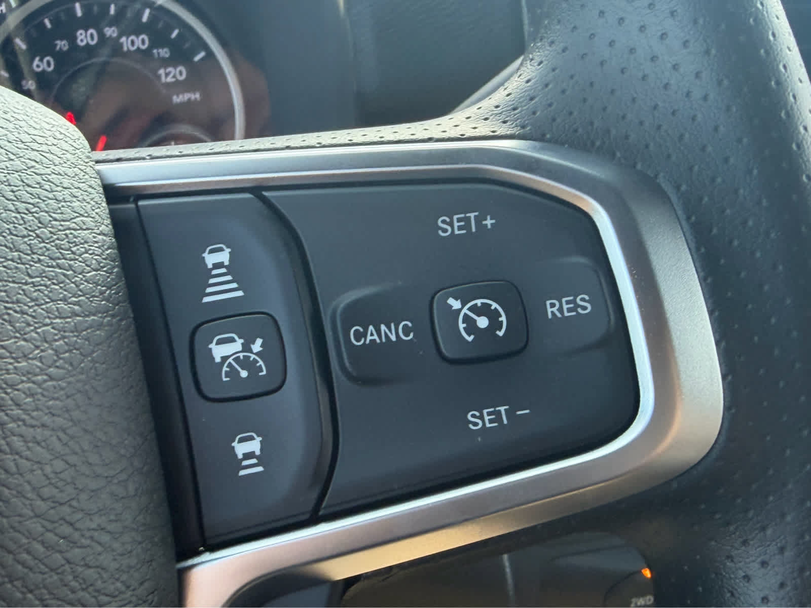 New 2027 RAM 2500 Tradesman AWD/4WD image 7