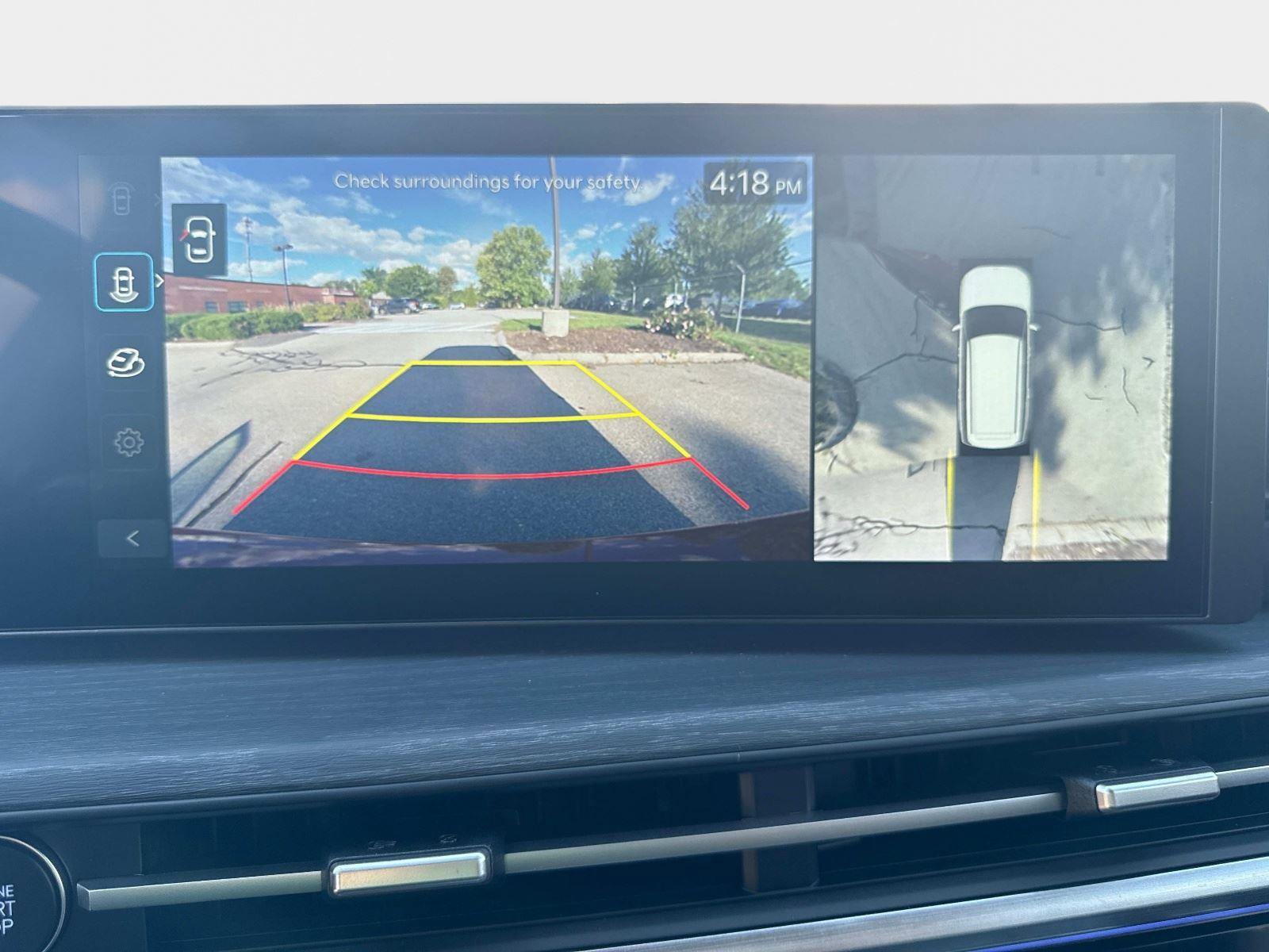 Used 2025 Hyundai Santa Fe Limited image 22