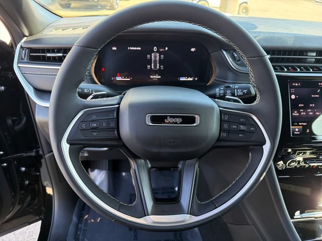 New 2026 Jeep Grand Cherokee Laredo X AWD/4WD image 13