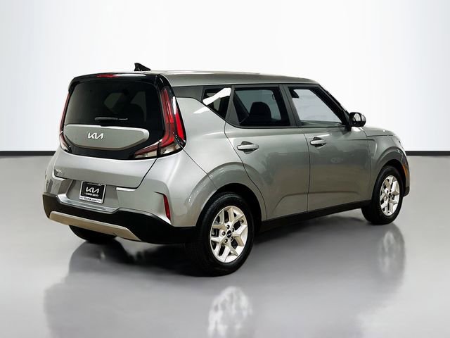 Certified 2024 Kia Soul LX w/ Option Group 015 FWD image 7