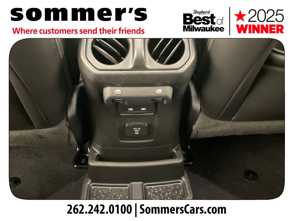 Used 2021 Jeep Wrangler Unlimited Sahara image 24