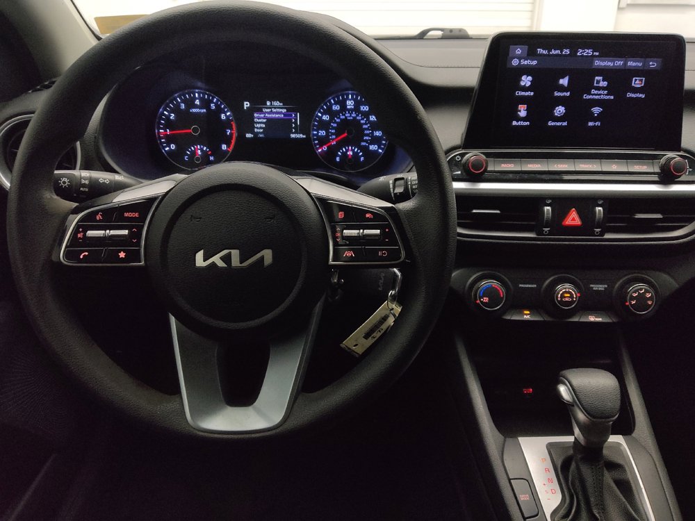 Used 2022 Kia Forte LXS w/ LXS Technology Package FWD image 22