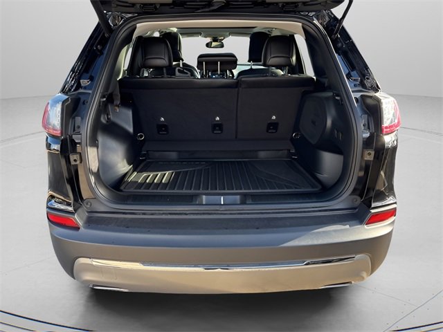 Used 2022 Jeep Cherokee Limited w/ Mopar Interior Package image 23